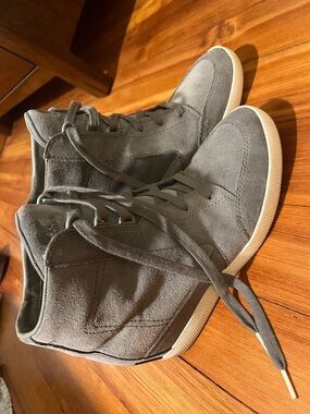 Sorel Gray Suede High-Top Women's Sneakers